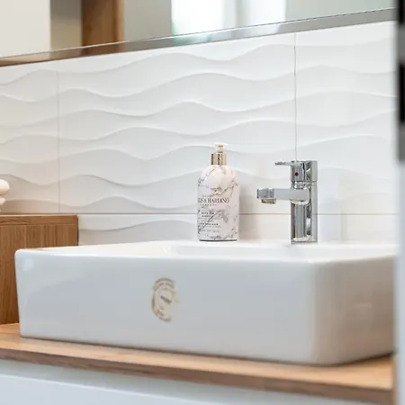 Ah Fatranska Vusch 公寓 *